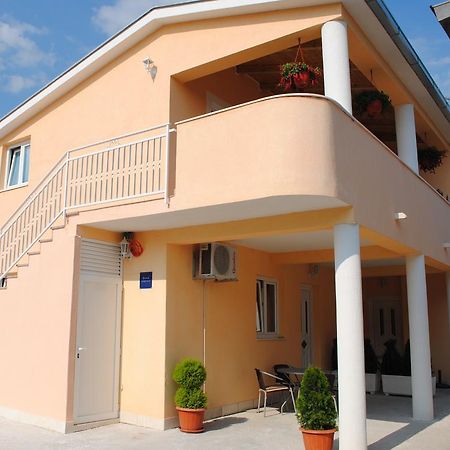 Apartments Kairos - Bili 9 Kastela Phòng bức ảnh